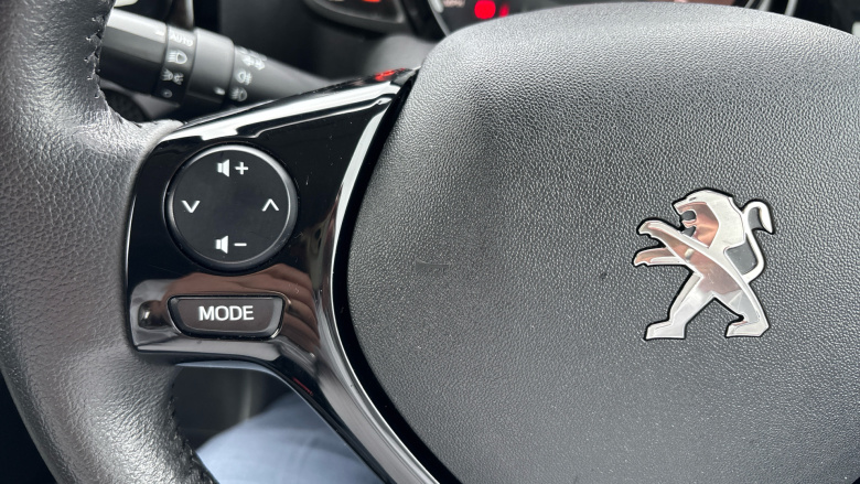 Peugeot 108 1.0 72 Collection 5dr Petrol Hatchback